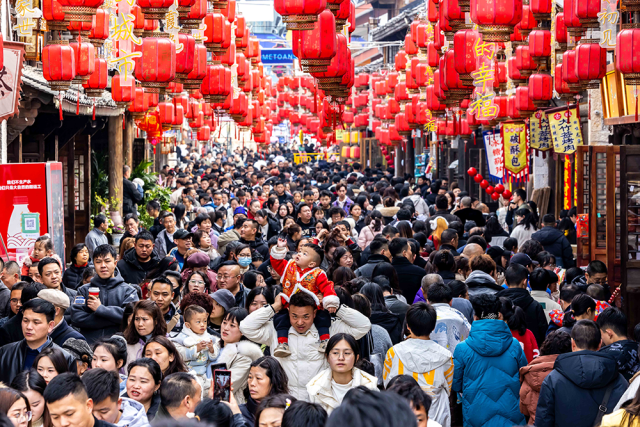 人次超去年同期“老外”爱上中国春节麻将胡了模拟器多地春节假期接待游客(图3)