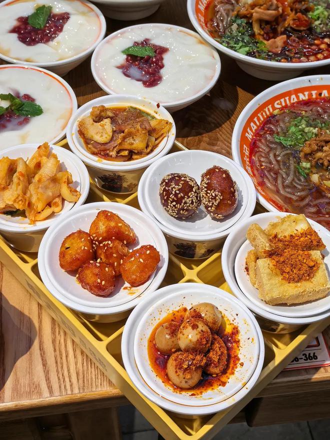 记的酸辣粉不好卖了麻将胡了今后麻六(图3)